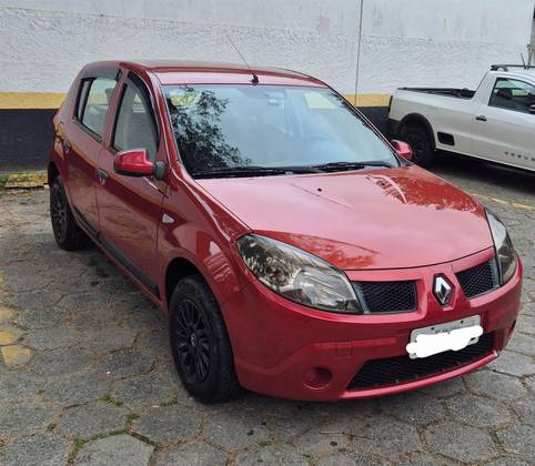 RENAULT SANDERO 1.0 EXPRESSION 16V FLEX 4P MANUAL RENAULT SANDERO 1.0 EXPRESSION 16V FLEX 4P MANUAL